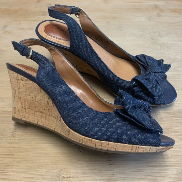 clarks denim sandals
